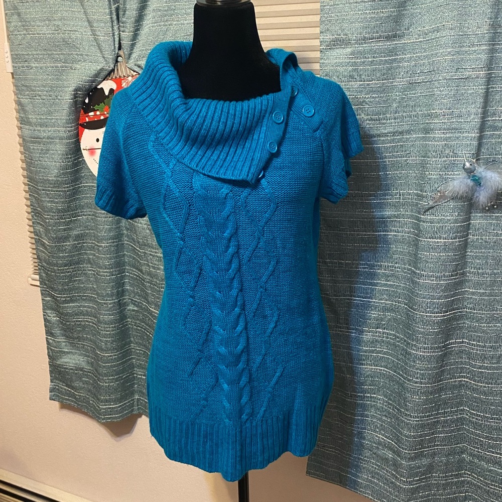 Used Beautiful Large Sweater!(#377)